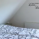 Buitenplaats Langewijk Зюйдостбемстер