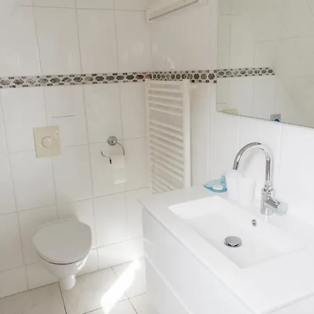 Buitenplaats Langewijk Gæstehus 3*