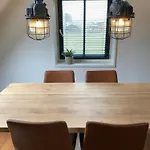Buitenplaats Langewijk Guest house 3*